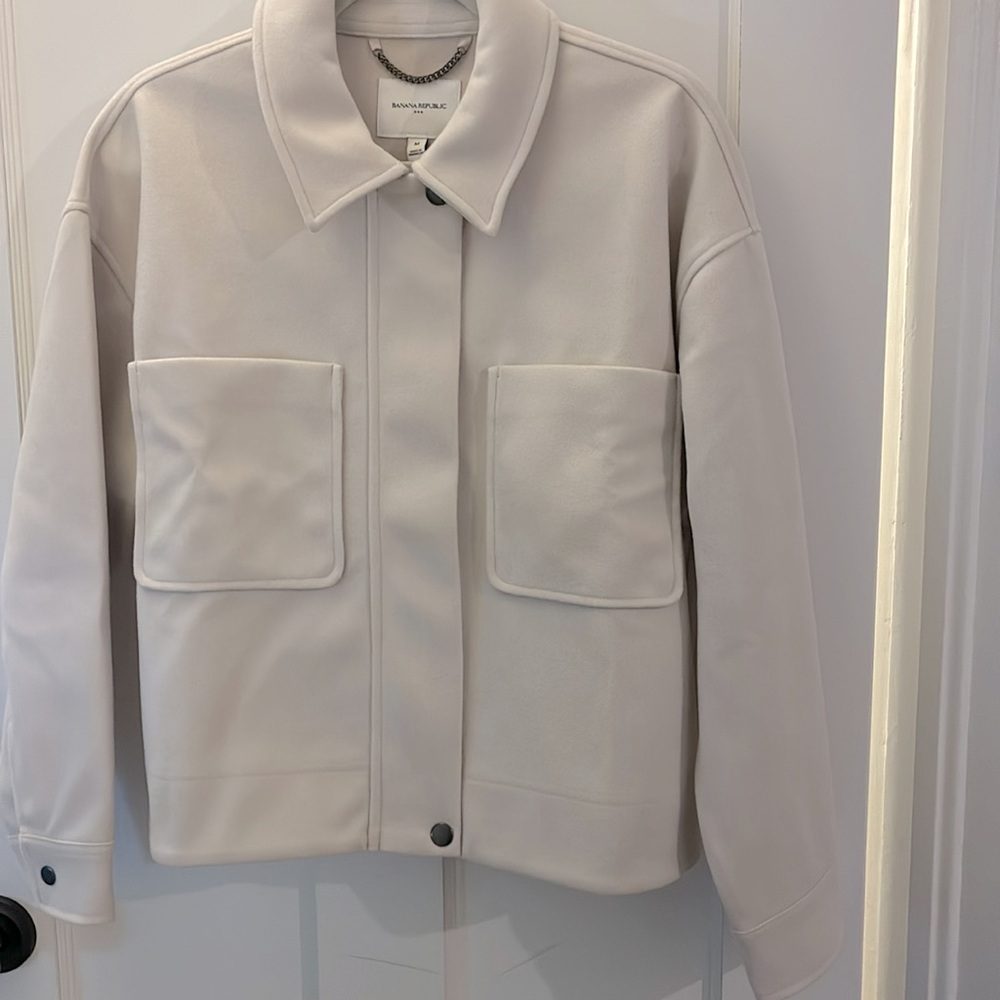 *NWT* Banana Republic women’s cream wool melton jacket size M